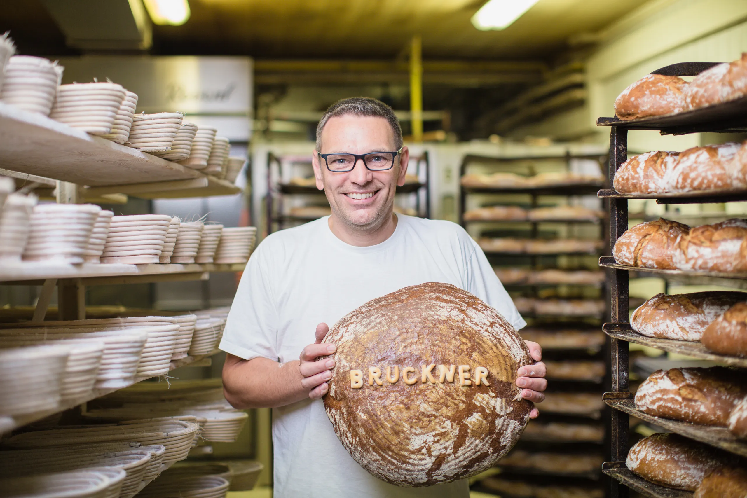 Herbert Bruckner mit Bruckner Brot